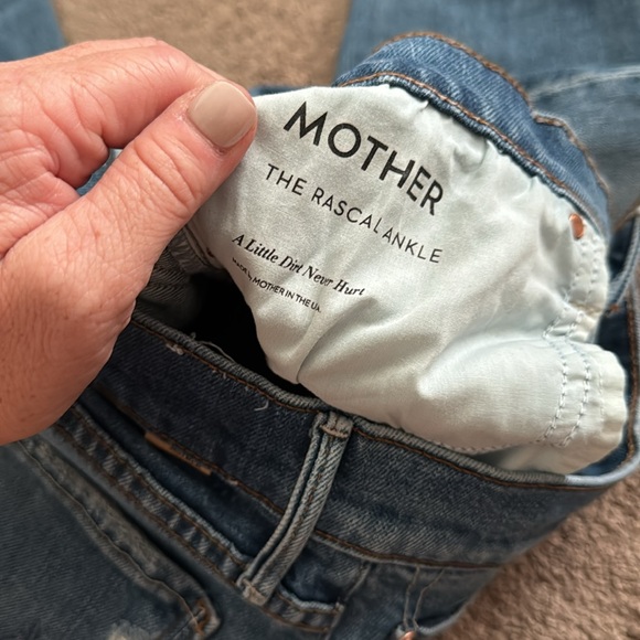 MOTHER The Rascal Ankle - Picture 5 of 7